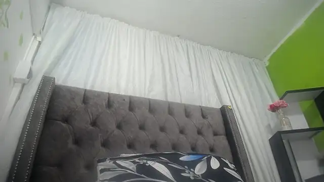 ANA-BULLOCK- online show from September 2025 12:22:02 PM