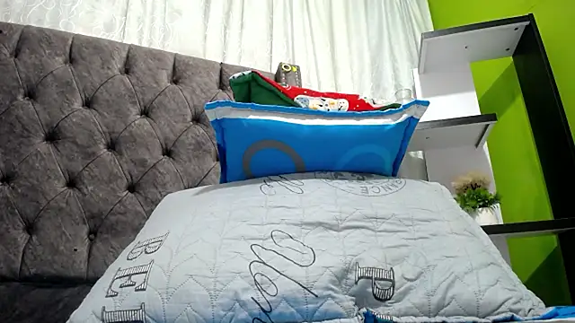 ANA-BULLOCK- online show from December 2025 11:56:02 AM