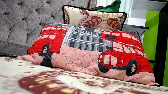 ANA-BULLOCK- online show from November 2025 12:05:02 PM