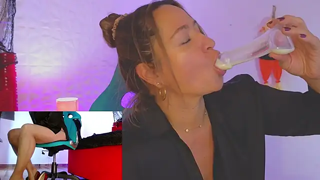 weet Evans    online show from October 2025 11:07:01 AM