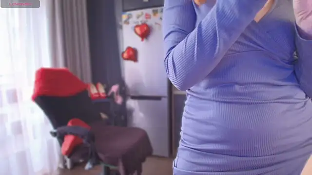 emlana online show from April 2026 11:33:01 AM