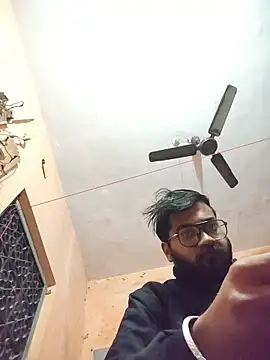 mpaale11 online show from December 2025 01:37:02 PM