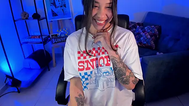 Snapshot of FireTheGun_ chatting on January 2026 02:59:01 AM FireTheGun online show from January 2026 02:59:01 AM