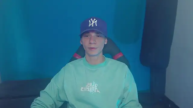 Snapshot of Burperking420_ chatting on March 2025 08:52:01 PM Burperking420 online show from March 2025 08:52:01 PM