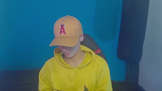 Snapshot of Burperking420_ chatting on March 2025 08:54:02 PM Burperking420 online show from March 2025 08:54:02 PM