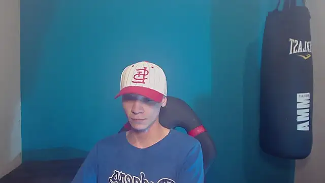 Snapshot of Burperking420_ chatting on October 2025 06:20:01 PM Burperking420 online show from October 2025 06:20:01 PM