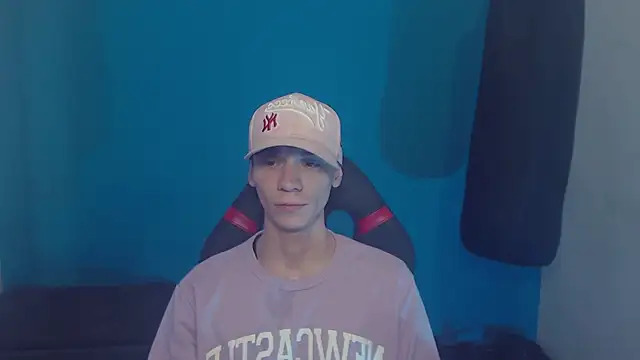 Snapshot of Burperking420_ chatting on March 2025 09:24:01 PM Burperking420 online show from March 2025 09:24:01 PM