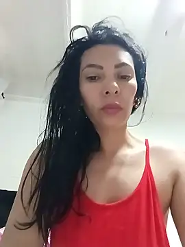 DaphneRosses online show from June 2026 01:43:02 PM
