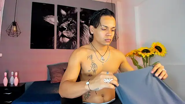 Draco collins online show from December 2025 08:08:02 PM