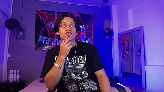 Draco collins online show from October 2025 06:40:01 PM