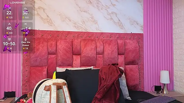 goldilockss15 online show from April 2026 11:00:01 AM