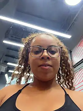 AlesiaCooper online show from March 2026 07:29:01 PM