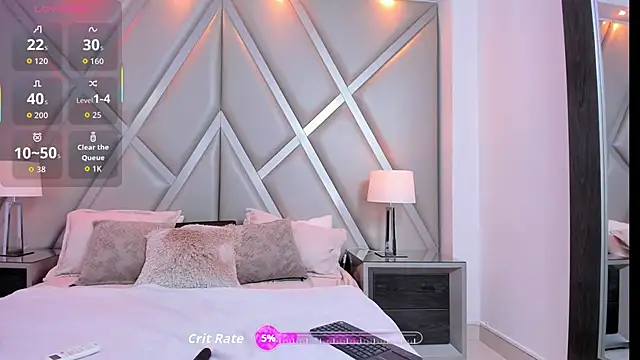 Snapshot of AlesiaCooper chatting on December 2025 08:19:01 PM AlesiaCooper online show from December 2025 08:19:01 PM