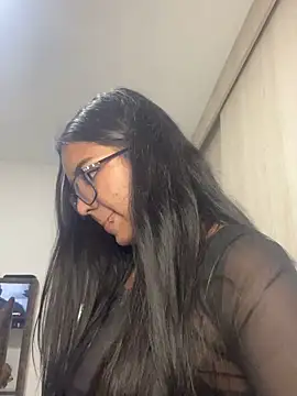 Snapshot of sofi_grisaless chatting on October 2025 02:57:01 AM sofi grisaless online show from October 2025 02:57:01 AM