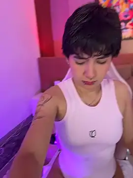 emma cute7 online show from August 2026 09:37:02 AM