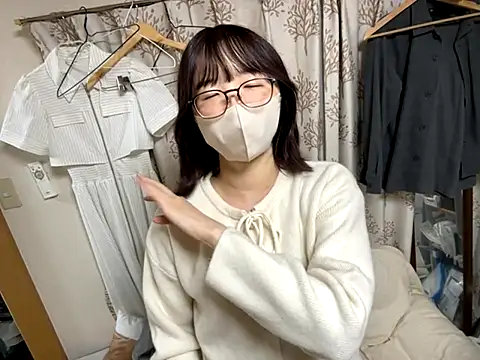 Snapshot of sa_mon_xx chatting on November 2025 11:37:01 AM sa mon xx online show from November 2025 11:37:01 AM