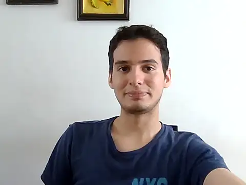 Snapshot of Thiagobb7 chatting on October 2025 06:31:01 PM Thiagobb7 online show from October 2025 06:31:01 PM