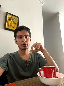 Thiagobb7 online show from October 2025 02:39:02 PM