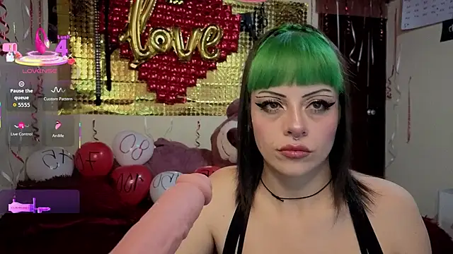 freyaa sorcerees online show from February 2026 02:06:02 PM