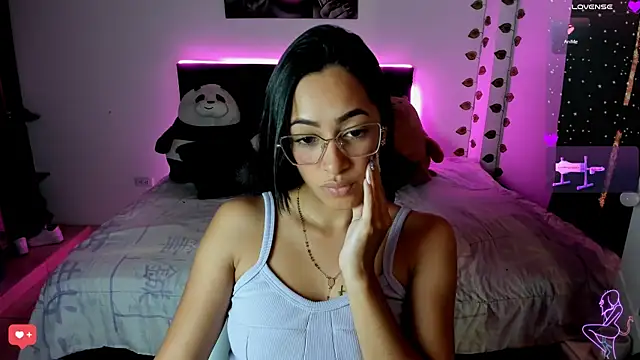 Vickysth online show from March 2025 09:29:02 PM