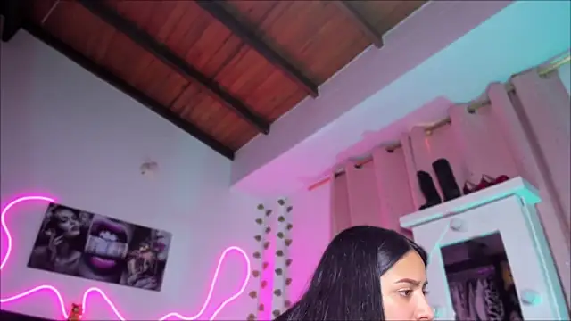 Vickysth online show from October 2025 09:27:02 PM