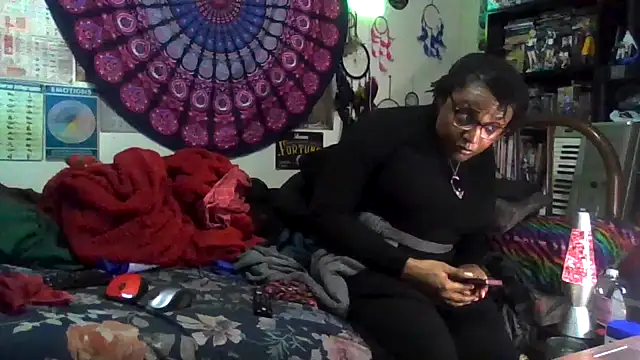 Snapshot of GardeniaFields chatting on January 2026 12:14:02 AM GardeniaFields online show from January 2026 12:14:02 AM