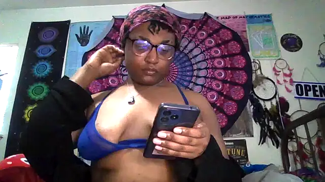 Snapshot of GardeniaFields chatting on February 2026 09:58:02 PM GardeniaFields online show from February 2026 09:58:02 PM