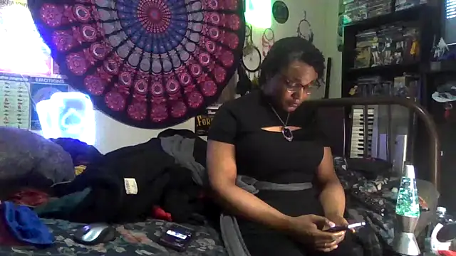 Snapshot of GardeniaFields chatting on January 2026 07:25:02 AM GardeniaFields online show from January 2026 07:25:02 AM