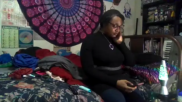 Snapshot of GardeniaFields chatting on December 2025 03:16:01 AM GardeniaFields online show from December 2025 03:16:01 AM