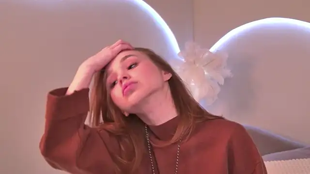 MiraBliss online show from February 2026 05:02:01 PM