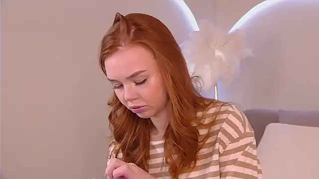 MiraBliss online show from February 2026 05:13:02 PM