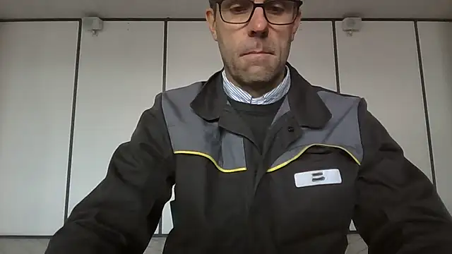 Simon 76 online show from September 2025 03:18:02 PM