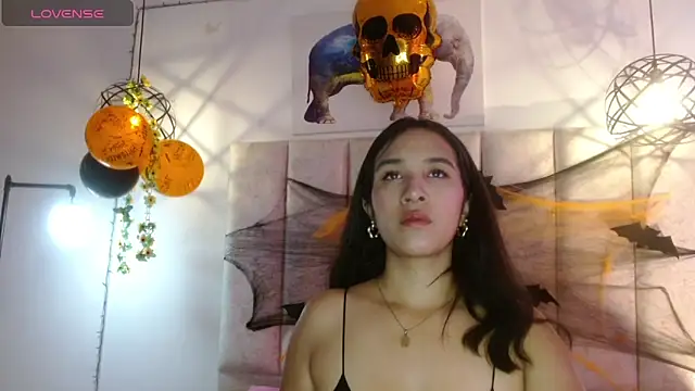 violettsuncs online show from October 2025 02:31:02 PM