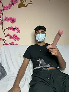 Hotswetie online show from January 2026 04:21:02 PM