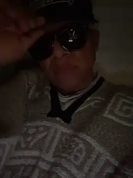 flores6cachondo9 online show from December 2025 01:32:01 PM