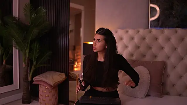 TanyaVonDe online show from March 2026 05:52:02 PM