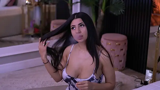 TanyaVonDe online show from March 2026 05:12:02 PM