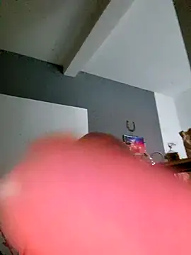 Snapshot of Smokeym123 chatting on March 2025 07:11:02 AM Smokeym123 online show from March 2025 07:11:02 AM