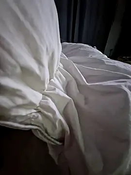 Snapshot of Smokeym123 chatting on October 2025 10:11:01 PM Smokeym123 online show from October 2025 10:11:01 PM