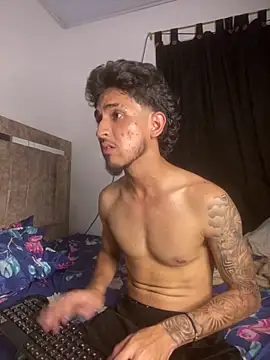 Snapshot of Zayn_kane chatting on July 2026 03:45:01 AM Zayn kane online show from July 2026 03:45:01 AM