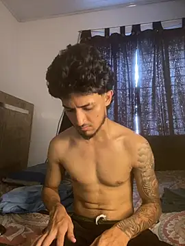 Snapshot of Zayn_kane chatting on June 2026 07:37:02 PM Zayn kane online show from June 2026 07:37:02 PM