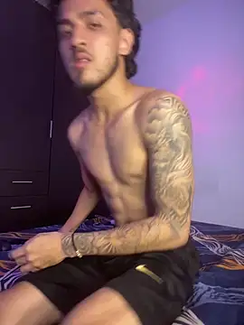 Snapshot of Zayn_kane chatting on June 2026 05:18:02 PM Zayn kane online show from June 2026 05:18:02 PM