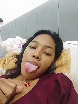 willow smitt online show from February 2026 01:46:01 AM