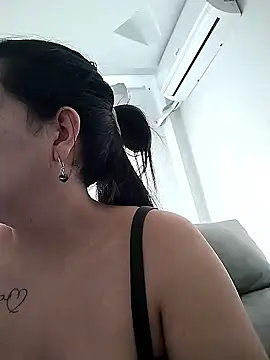 Seet Hanna online show from January 2026 01:29:02 PM