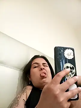 Seet Hanna online show from April 2026 09:04:01 PM