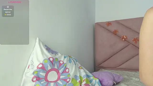 eva sin18 online show from November 2025 03:00:02 PM