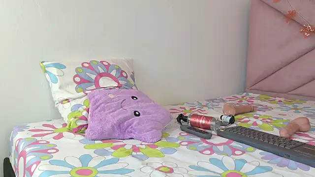 eva sin18 online show from November 2025 02:12:01 AM