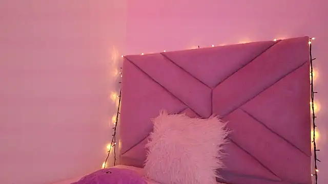 Snapshot of eva_sin18 chatting on February 2026 11:27:01 PM eva sin18 online show from February 2026 11:27:01 PM