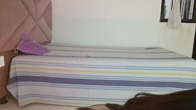 Snapshot of eva_sin18 chatting on June 2026 02:53:01 AM eva sin18 online show from June 2026 02:53:01 AM