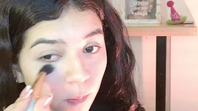 Snapshot of eva_sin18 chatting on June 2026 11:32:02 PM eva sin18 online show from June 2026 11:32:02 PM